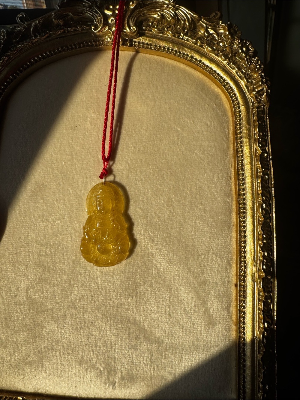 Rare Vintage Yellow Jade Buddha Pendant Necklace with Red Cord String